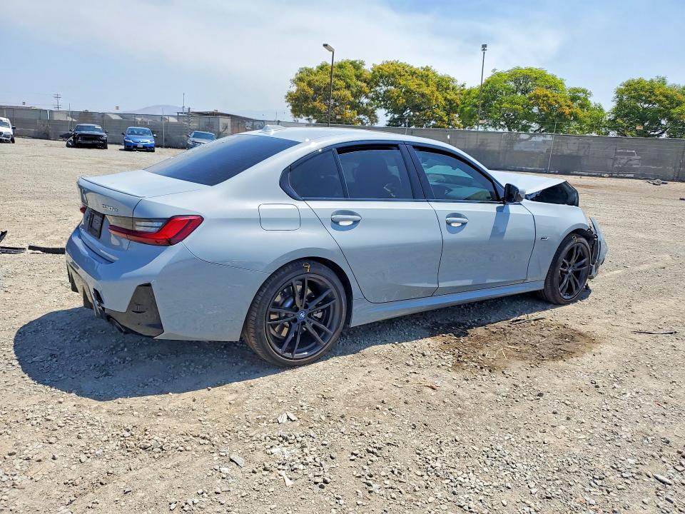 Продажа на аукционе авто 2023 Bmw 330e, vin: 3MW39FF06P8C90612, номер лота: 52712336