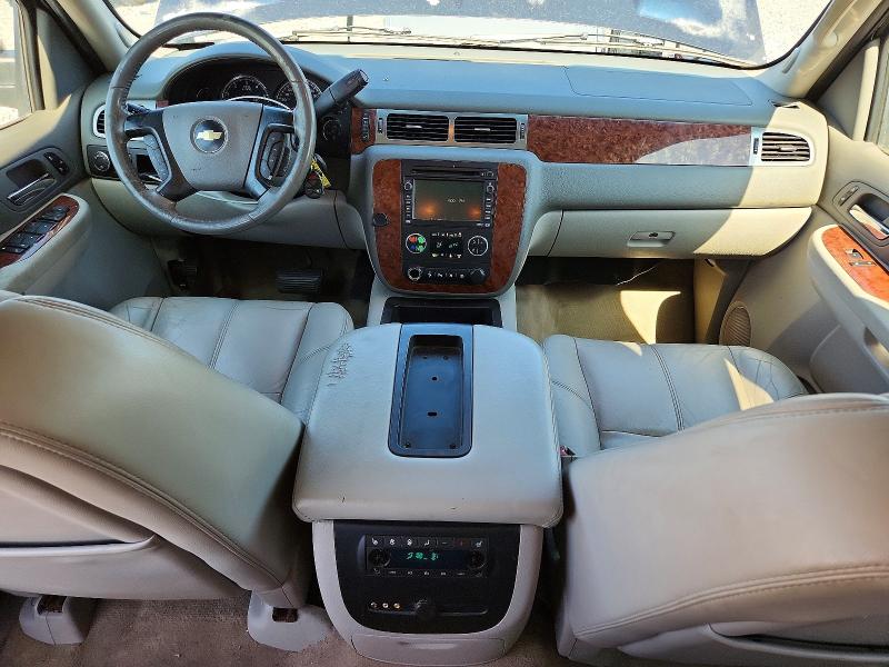 55510236 :رقم المزاد ، 1GNFC16017J173696 vin ، 2007 Chevrolet Suburban مزاد بيع