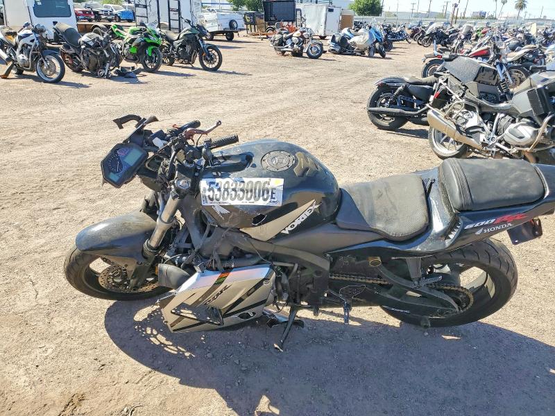 53833006 :رقم المزاد ، JH2PC37033M007641 vin ، 2003 Honda Cbr600 مزاد بيع