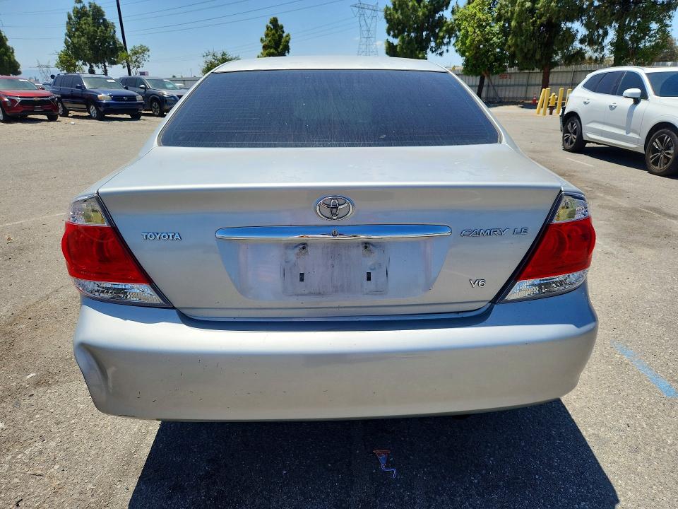 2006 Toyota Camry მანქანა იყიდება აუქციონზე, vin: 4T1BF30K06U628342, აუქციონის ნომერი: 54103106