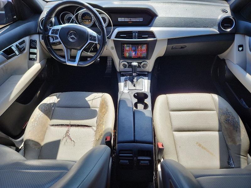 Продажа на аукционе авто 2012 Mercedes-benz C, vin: WDDGF4HB7CR220610, номер лота: 52166076