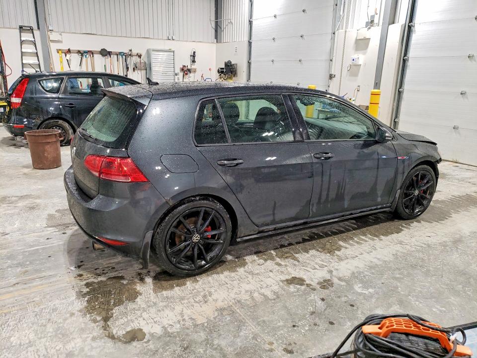 Продажа на аукционе авто 2015 Volkswagen Gti, vin: 3VW5T7AU5FM017726, номер лота: 53335166