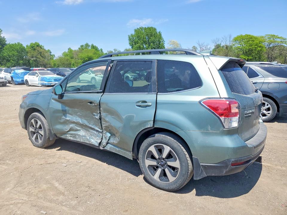 Продажа на аукционе авто 2018 Subaru Forester, vin: JF2SJAJC8JH545601, номер лота: 52860666