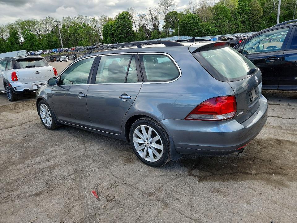 53828626 :رقم المزاد ، 3VWPL7AJXEM611645 vin ، 2014 Volkswagen Jetta مزاد بيع