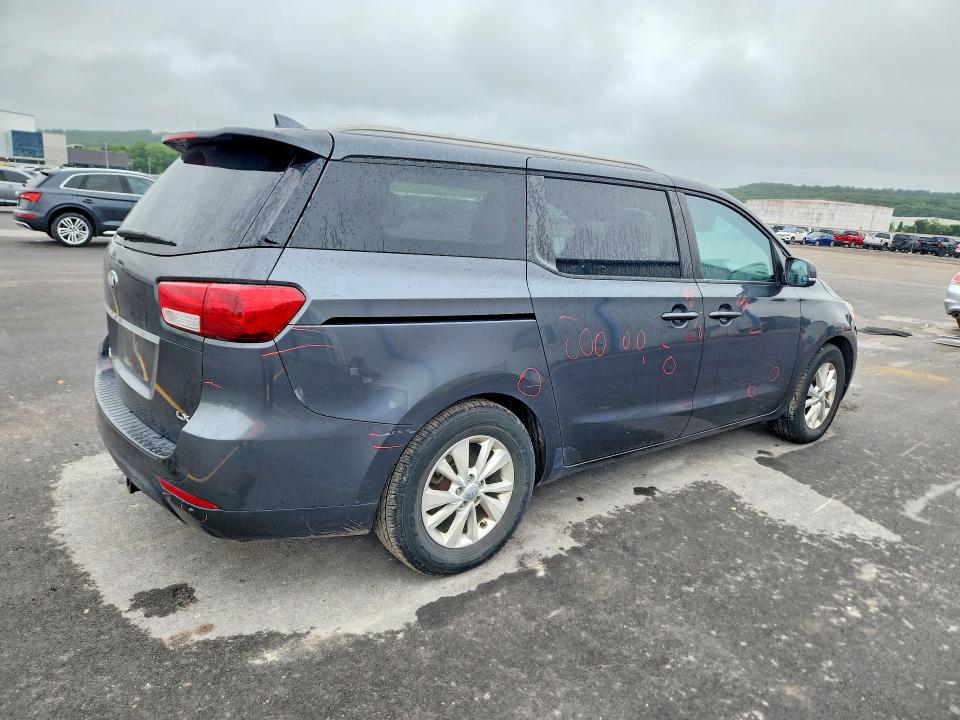 Продажа на аукционе авто 2015 Kia Sedona, vin: KNDMB5C13F6072572, номер лота: 53947926