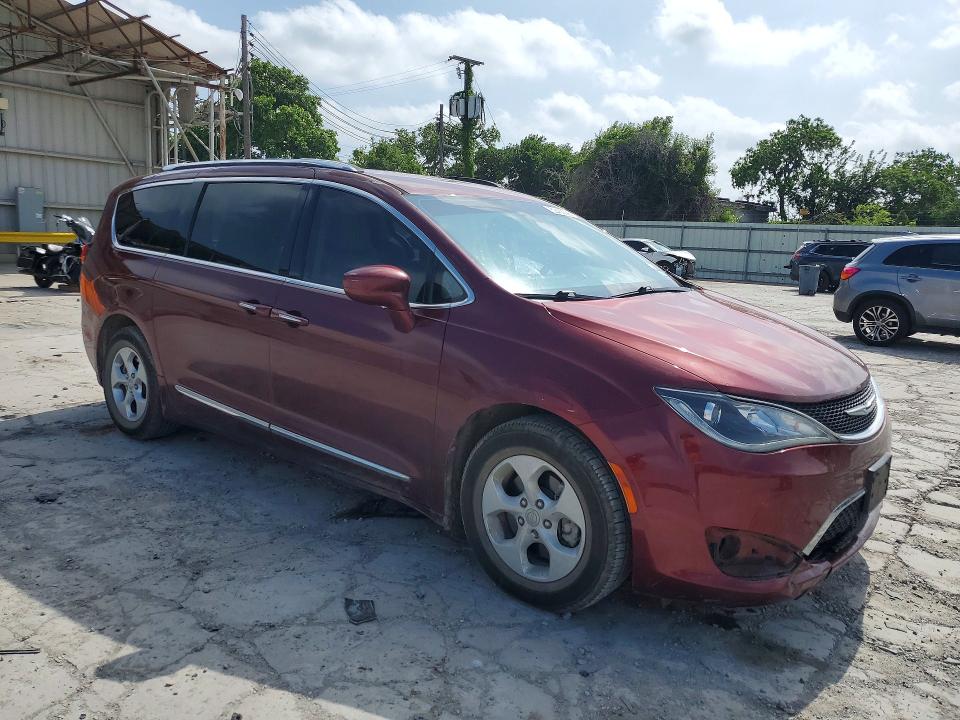 52453696 :رقم المزاد ، 2C4RC1EG6HR684032 vin ، 2017 Chrysler Pacifica مزاد بيع