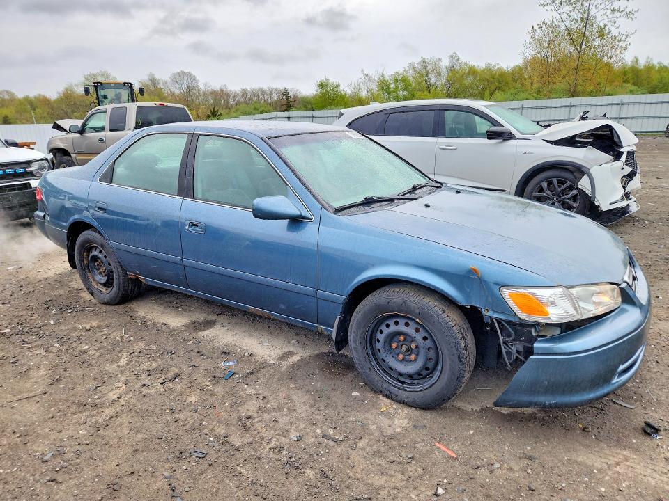 51966346 :رقم المزاد ، 4T1BG22K71U763153 vin ، 2001 Toyota Camry مزاد بيع