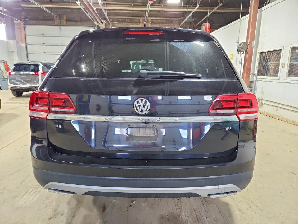 2018 Volkswagen Atlas მანქანა იყიდება აუქციონზე, vin: 1V2CP2CA7JC596392, აუქციონის ნომერი: 53900856