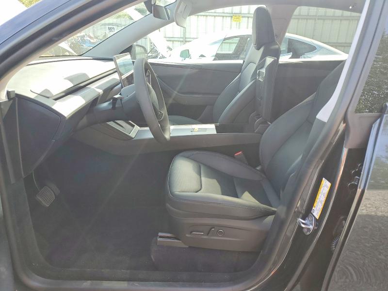 2026 Tesla Model Y მანქანა იყიდება აუქციონზე, vin: 7SAYGDEE7TF517668, აუქციონის ნომერი: 52101536