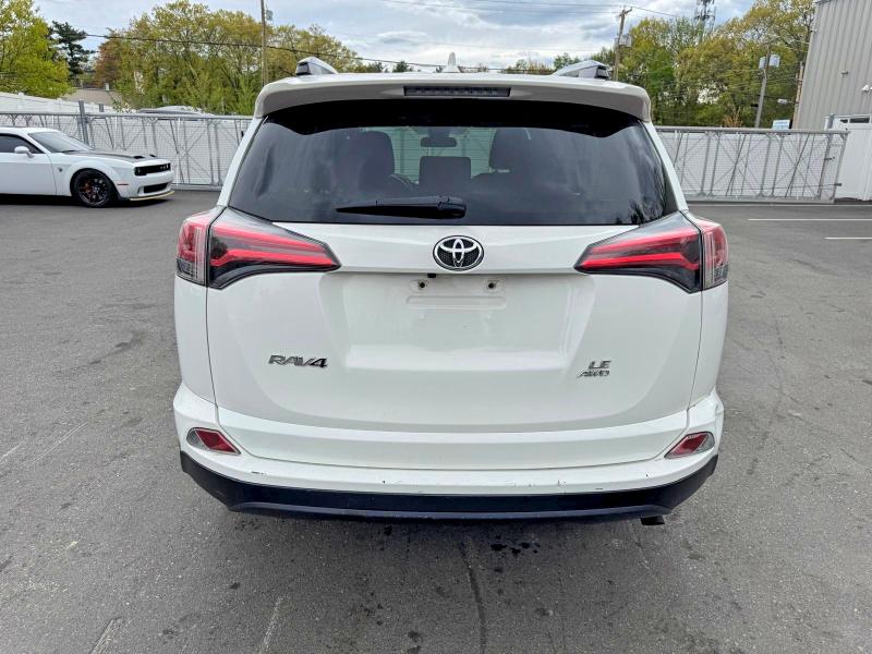 Продаж на аукціоні авто 2018 Toyota Rav4, vin: JTMBFREV8JJ219977, номер лоту: 53572726