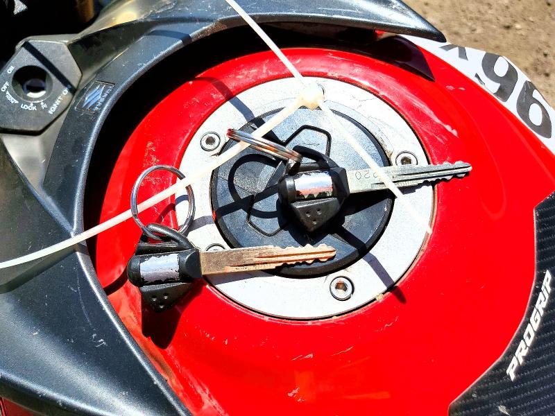 2018 Suzuki Gsx-s750 მანქანა იყიდება აუქციონზე, vin: JS1C533B4J2100390, აუქციონის ნომერი: 53526196