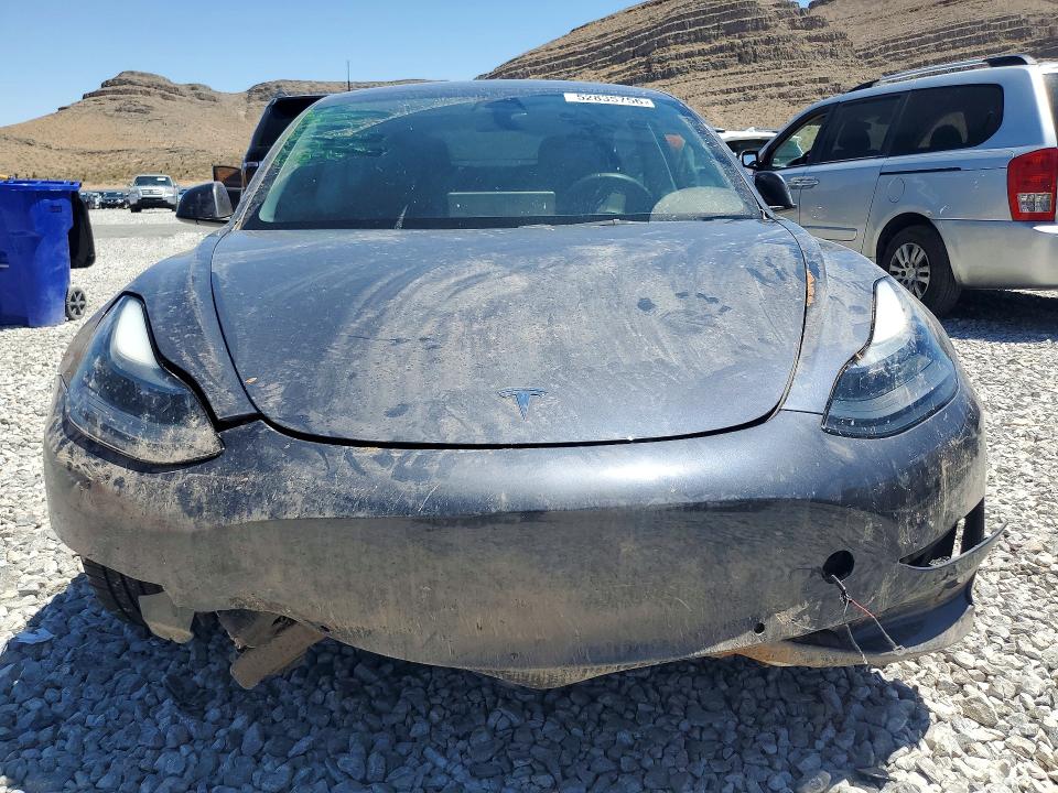 52835756 :رقم المزاد ، 5YJ3E1EB1NF164431 vin ، 2022 Tesla Model 3 مزاد بيع