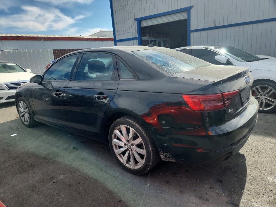 Продаж на аукціоні авто 2017 Audi A4, vin: WAUGNAF46HN007577, номер лоту: 53528896