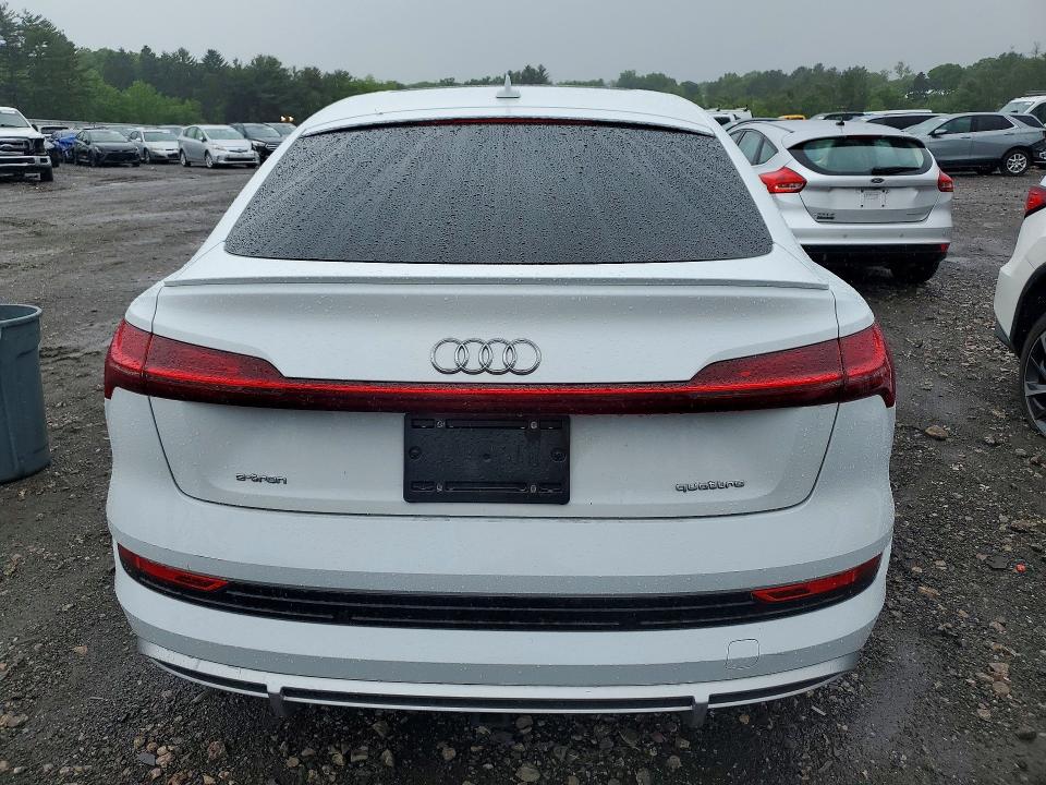 Продажа на аукционе авто 2021 Audi E-tron, vin: WA12AAGE7MB012261, номер лота: 54051036