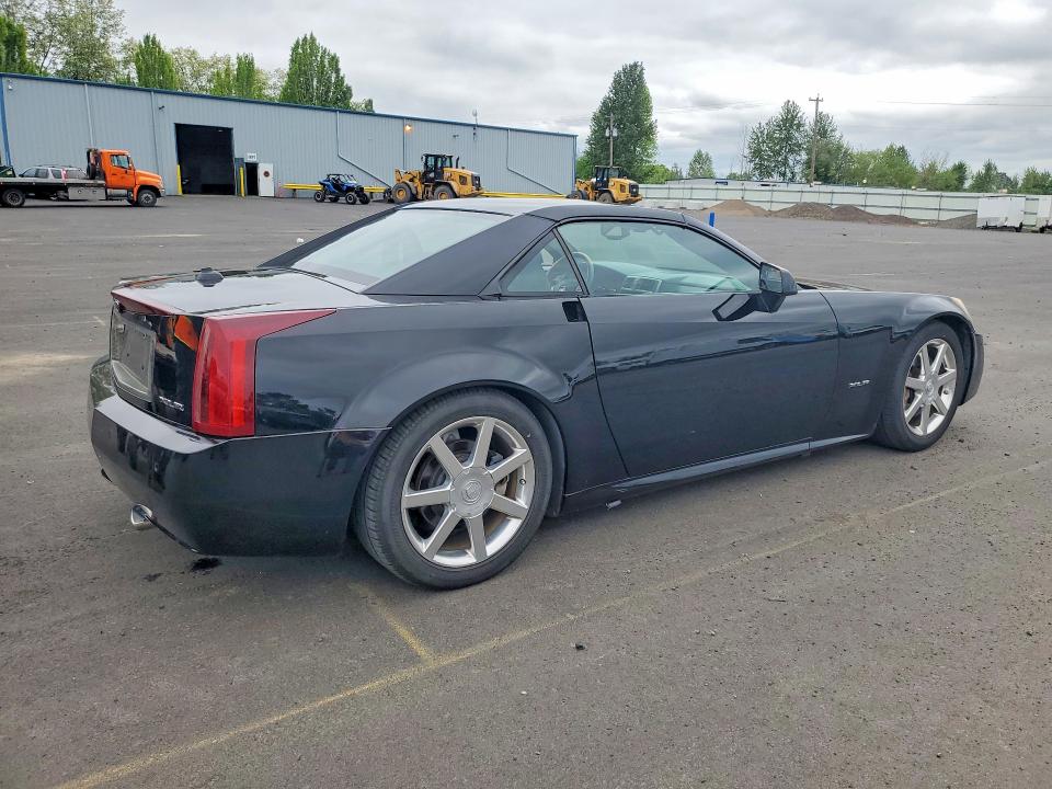 52729976 :رقم المزاد ، 1G6YV34A755603744 vin ، 2005 Cadillac Xlr مزاد بيع