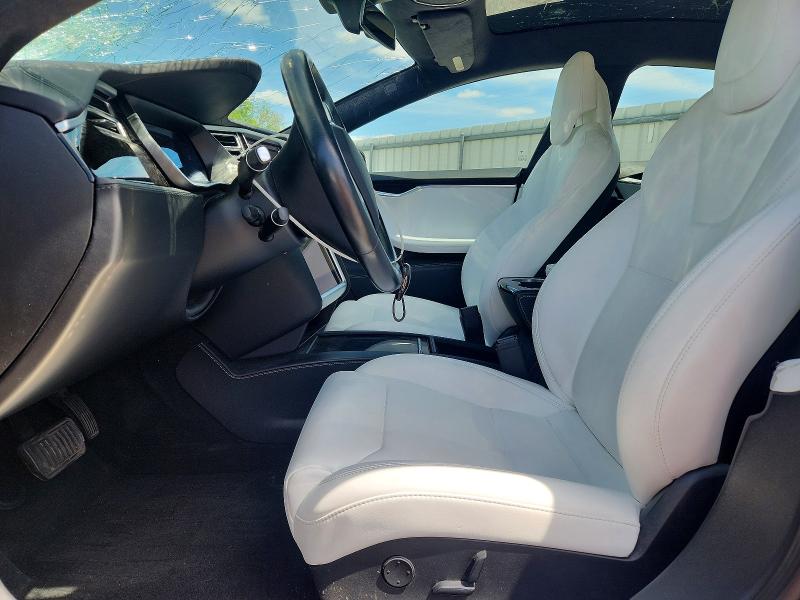 Продажа на аукционе авто 2018 Tesla Model S, vin: 5YJSA1E20JF243493, номер лота: 51999736