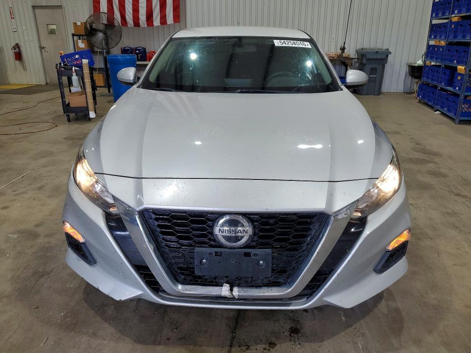 Продажа на аукционе авто 2019 Nissan Altima, vin: 1N4BL4BV0KC251608, номер лота: 54258046