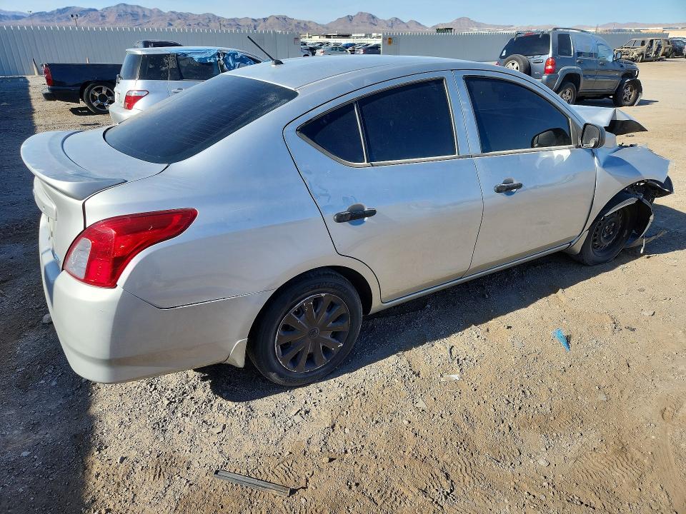 2015 Nissan Versa მანქანა იყიდება აუქციონზე, vin: 3N1CN7AP2FL926031, აუქციონის ნომერი: 53468976