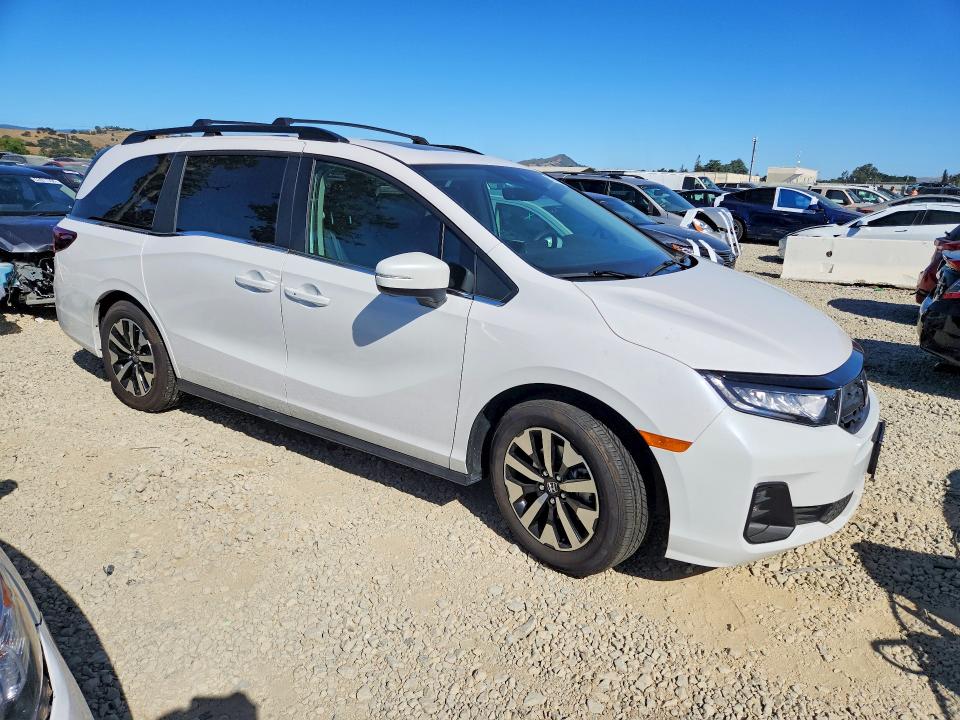 53232816 :رقم المزاد ، 5FNRL6H62TB002445 vin ، 2026 Honda Odyssey مزاد بيع