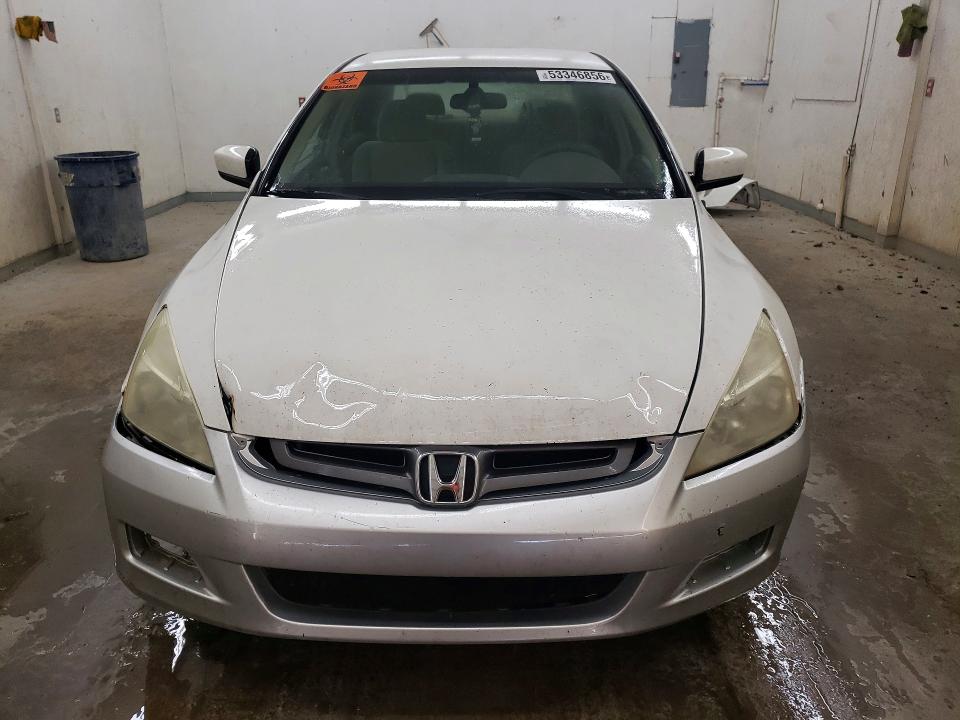 53346856 :رقم المزاد ، 1HGCM56326A175127 vin ، 2006 Honda Accord مزاد بيع