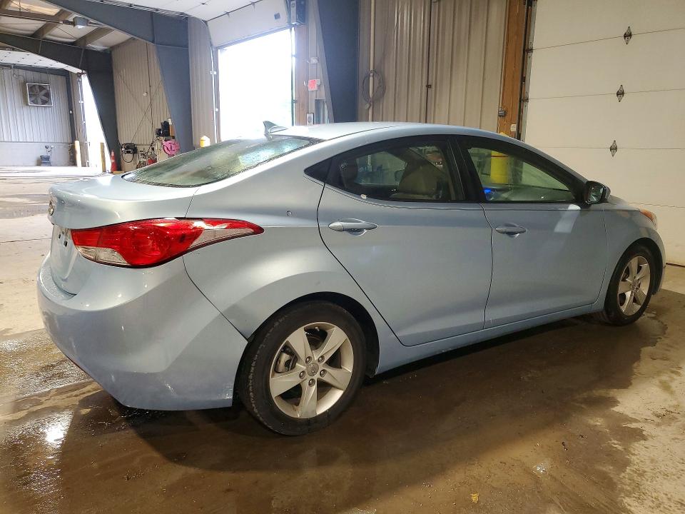2011 Hyundai Elantra მანქანა იყიდება აუქციონზე, vin: KMHDH4AE4BU104994, აუქციონის ნომერი: 54705066