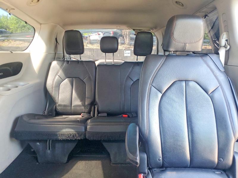 54547726 :رقم المزاد ، 2C4RC1EG3HR543077 vin ، 2017 Chrysler Pacifica مزاد بيع