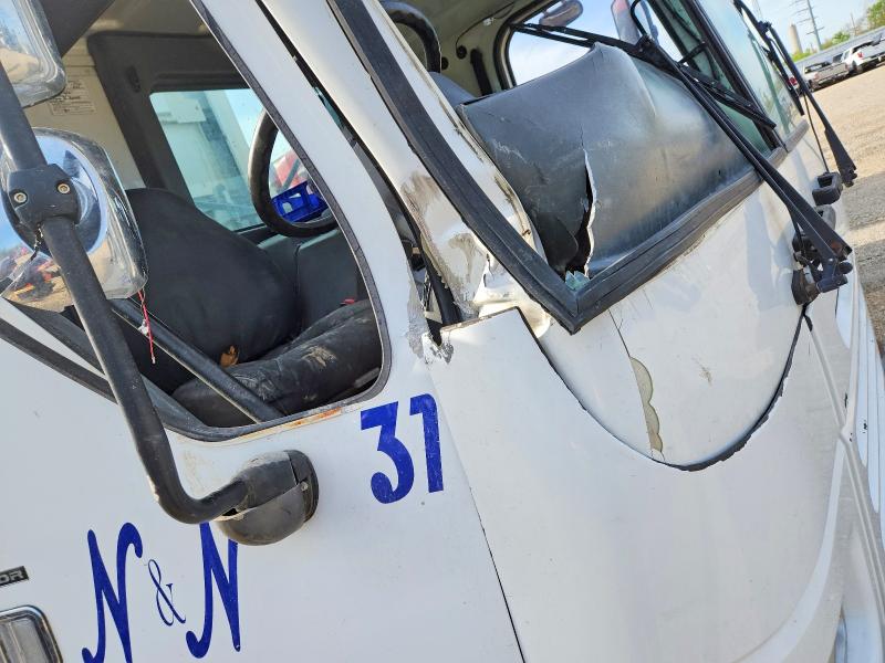 Aukcja sprzedaży 2004 Sterling Truck Condor, vin: 49HHBVAK14RM25849, numer aukcji: 52375646