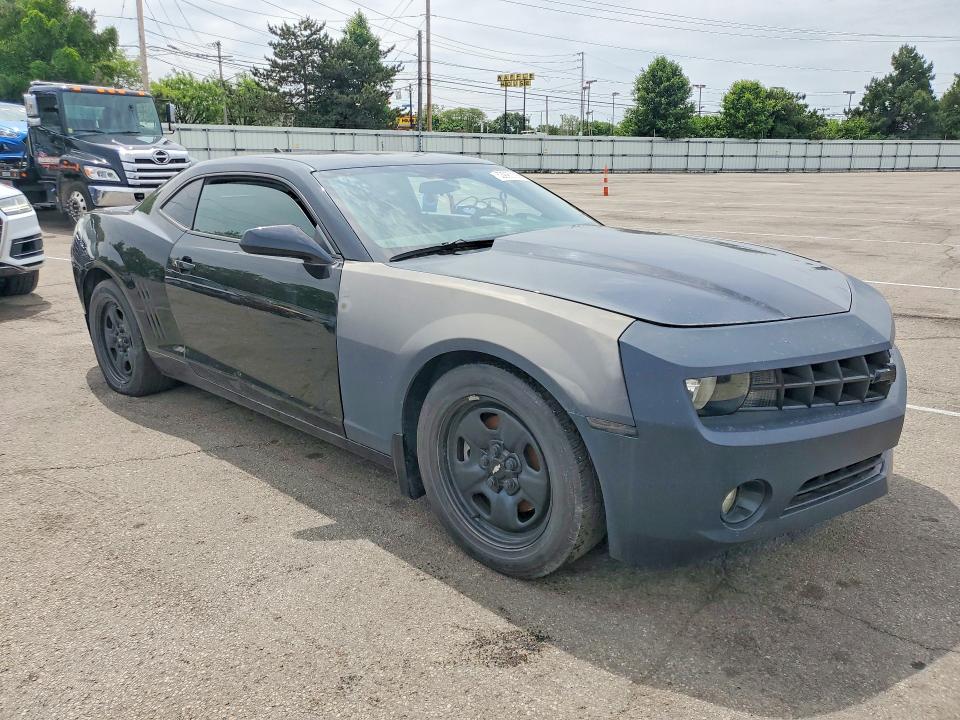 2013 Chevrolet Camaro მანქანა იყიდება აუქციონზე, vin: 2G1FE1E36D9216122, აუქციონის ნომერი: 53990136