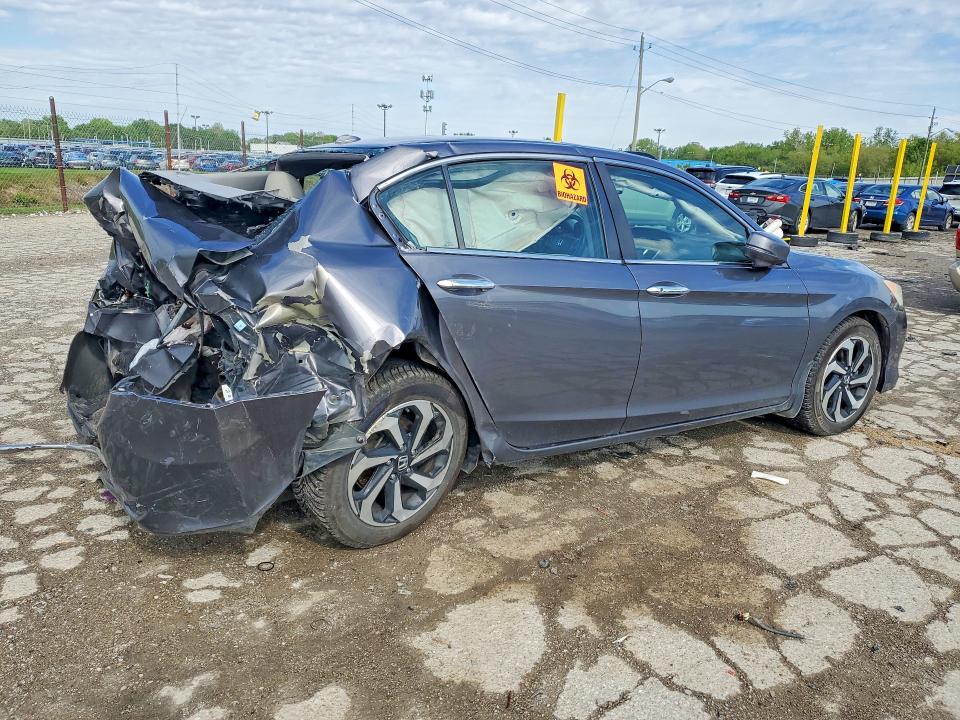 Продажа на аукционе авто 2017 Honda Accord, vin: 1HGCR2F84HA047437, номер лота: 52473086