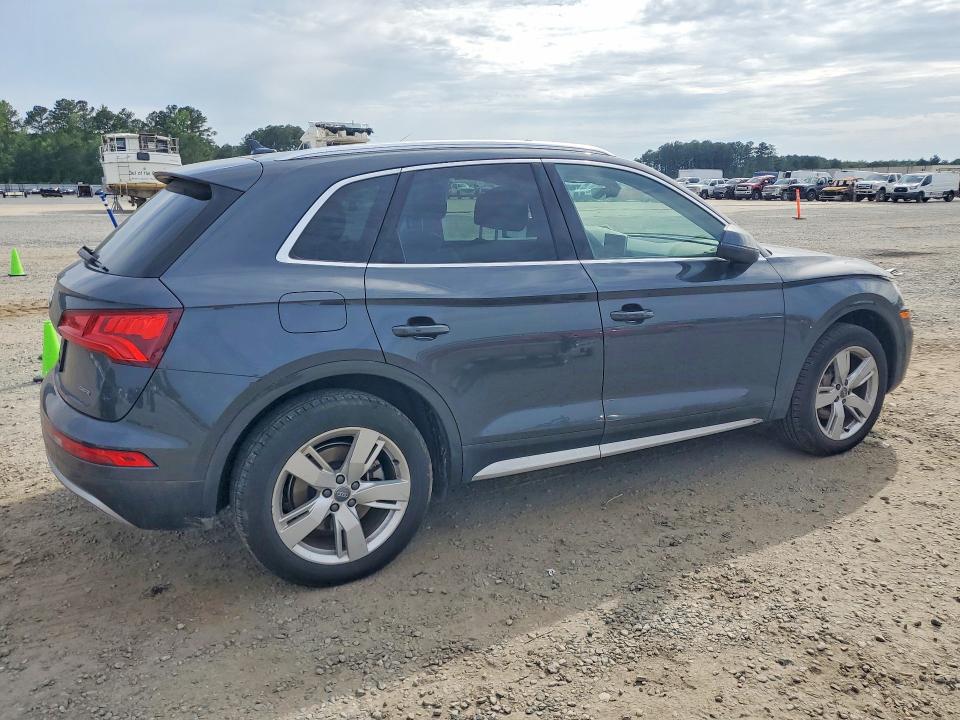 52680776 :رقم المزاد ، WA1BNAFY2K2042619 vin ، 2019 Audi Q5 مزاد بيع