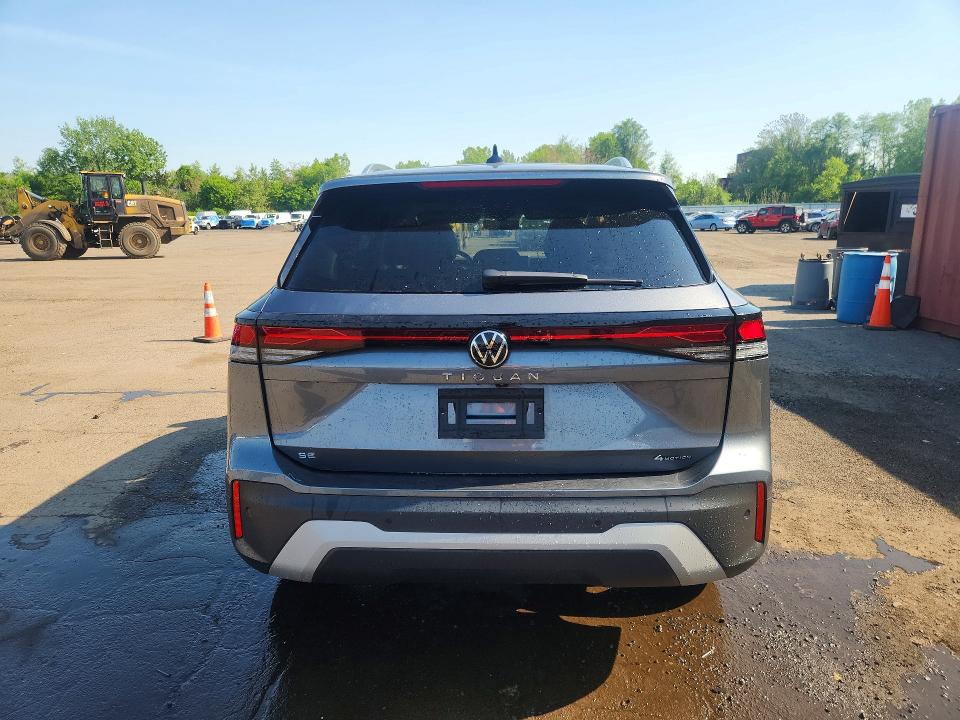 54060296 :رقم المزاد ، 3VVMR7RM8SM062110 vin ، 2025 Volkswagen Tiguan مزاد بيع