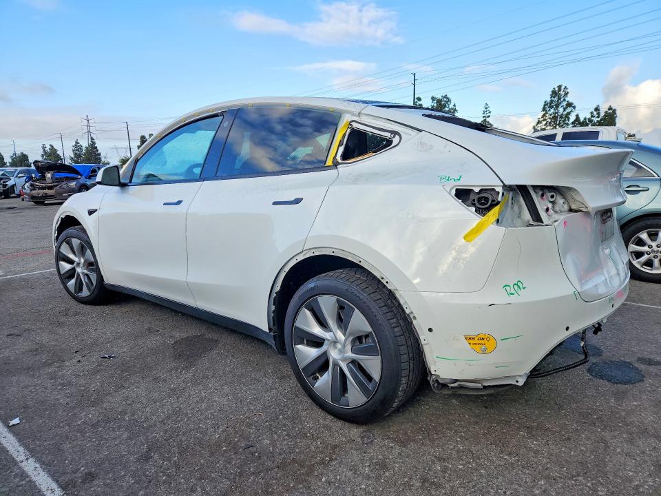 2022 Tesla Model Y მანქანა იყიდება აუქციონზე, vin: 7SAYGDEE7NF355804, აუქციონის ნომერი: 51920476
