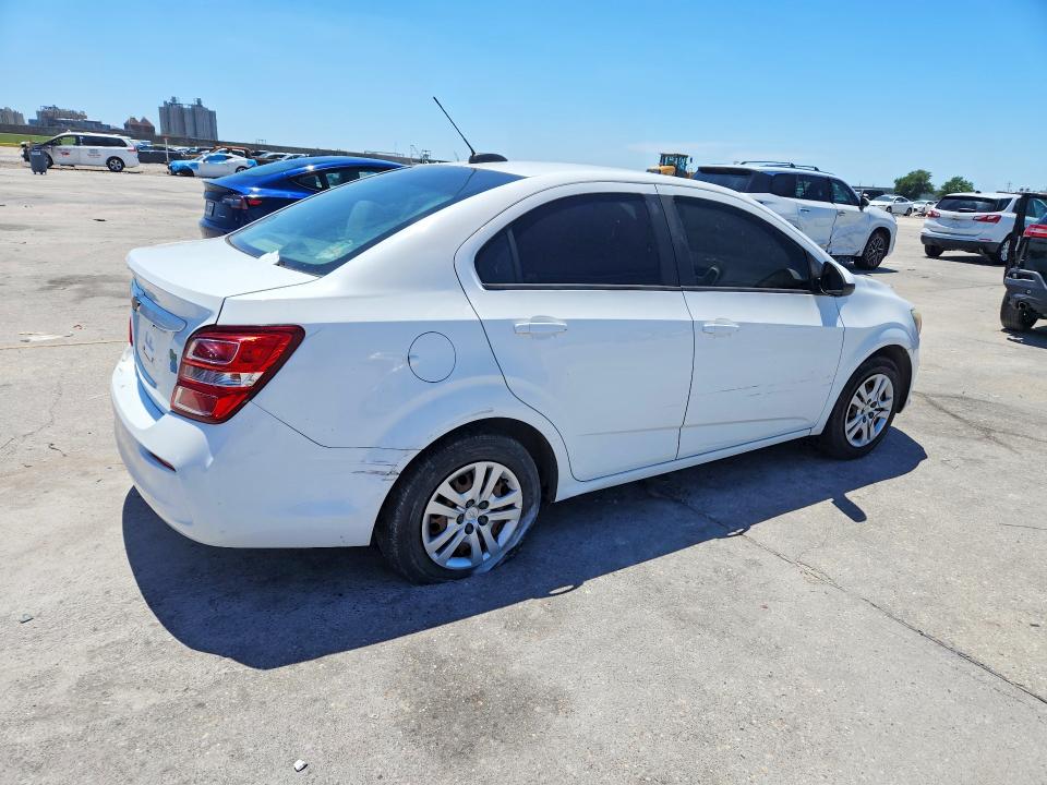 52024376 :رقم المزاد ، 1G1JB5SH8J4107962 vin ، 2018 Chevrolet Sonic مزاد بيع