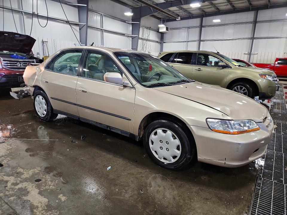 Продажа на аукционе авто 2000 Honda Accord, vin: 1HGCG564XYA128317, номер лота: 53235926