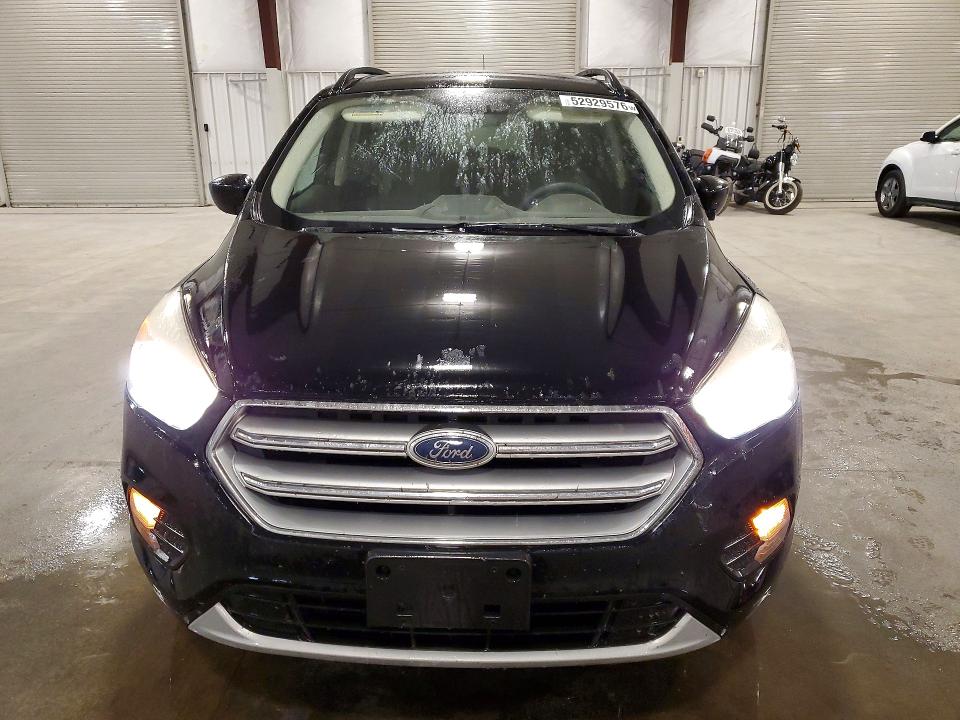 Продажа на аукционе авто 2017 Ford Escape, vin: 1FMCU9G9XHUC26105, номер лота: 52929576