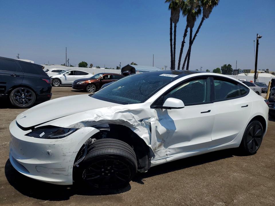Продажа на аукционе авто 2025 Tesla Model 3, vin: 5YJ3E1EA8SF981558, номер лота: 52440216