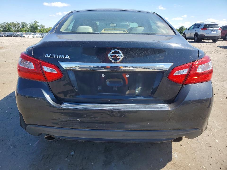 2017 Nissan Altima მანქანა იყიდება აუქციონზე, vin: 1N4AL3AP1HN317105, აუქციონის ნომერი: 53908296