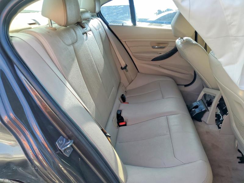 51543686 :رقم المزاد ، WBA3B5C56DF591303 vin ، 2013 Bmw 328 مزاد بيع