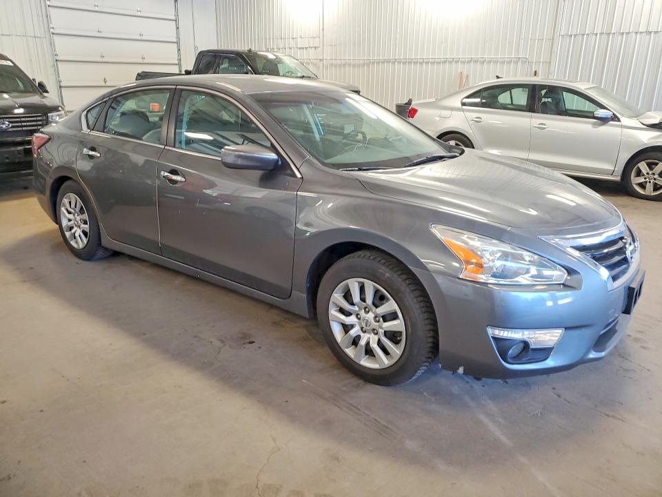 2015 Nissan Altima მანქანა იყიდება აუქციონზე, vin: 1N4AL3AP2FN306997, აუქციონის ნომერი: 55112096