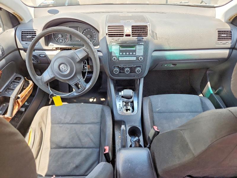 53388456 :رقم المزاد ، 3VWJX7AJ9AM102537 vin ، 2010 Volkswagen Jetta مزاد بيع