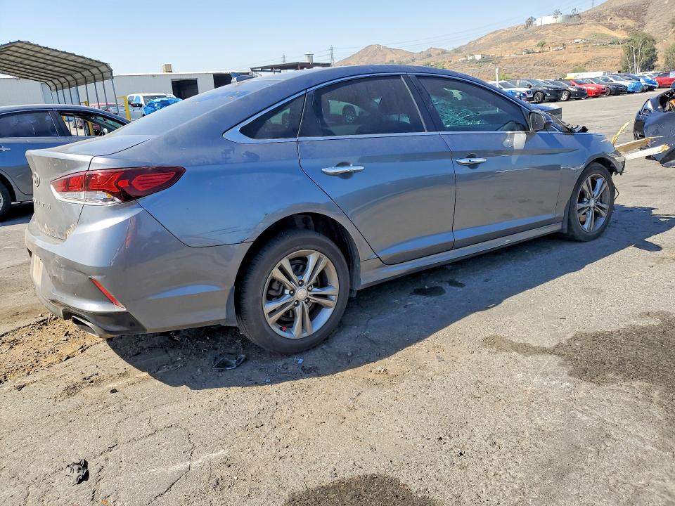 54019126 :رقم المزاد ، 5NPE34AF8KH761730 vin ، 2019 Hyundai Sonata مزاد بيع