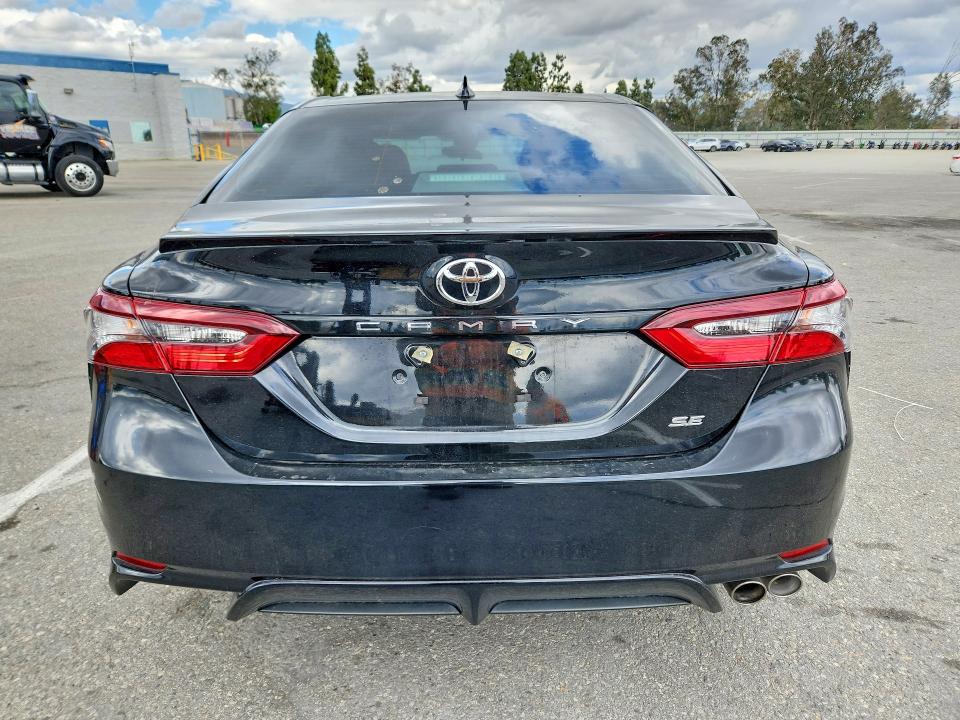 Продаж на аукціоні авто 2024 Toyota Camry, vin: 4T1G11AK1RU906189, номер лоту: 52453786