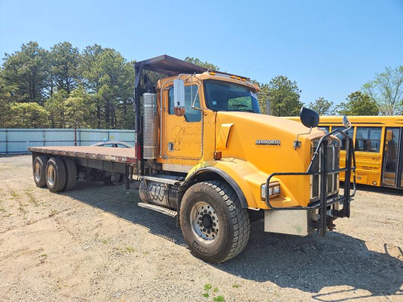 Продаж на аукціоні авто 2001 Kenworth T800, vin: 1NKDLU0X71J875261, номер лоту: 54085416