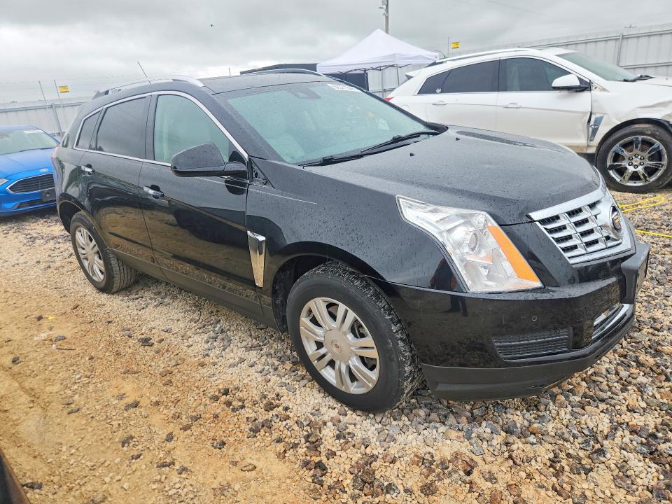 52371846 :رقم المزاد ، 3GYFNBE34FS560867 vin ، 2015 Cadillac Srx مزاد بيع