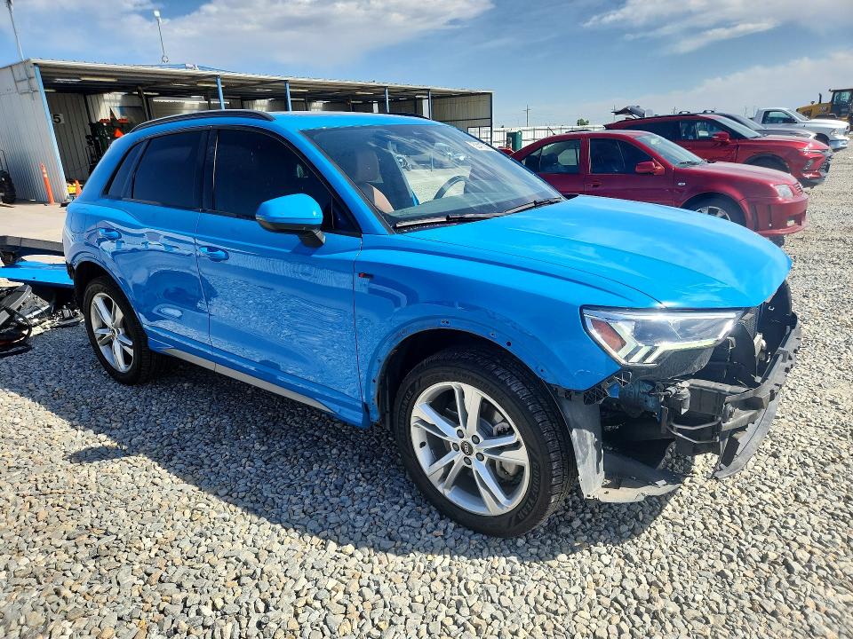 Продажа на аукционе авто 2021 Audi Q3, vin: WA1EECF38M1023126, номер лота: 53410886
