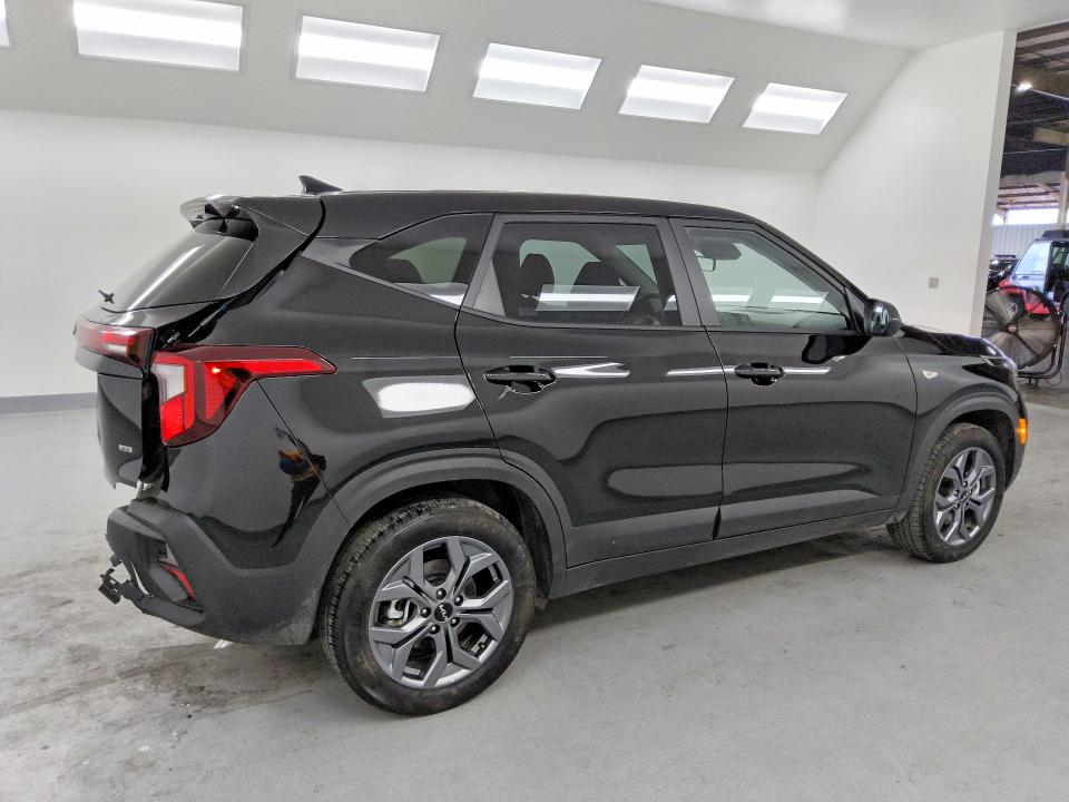 Продажа на аукционе авто 2026 Kia Seltos, vin: KNDEPCAA0T7900421, номер лота: 55142176