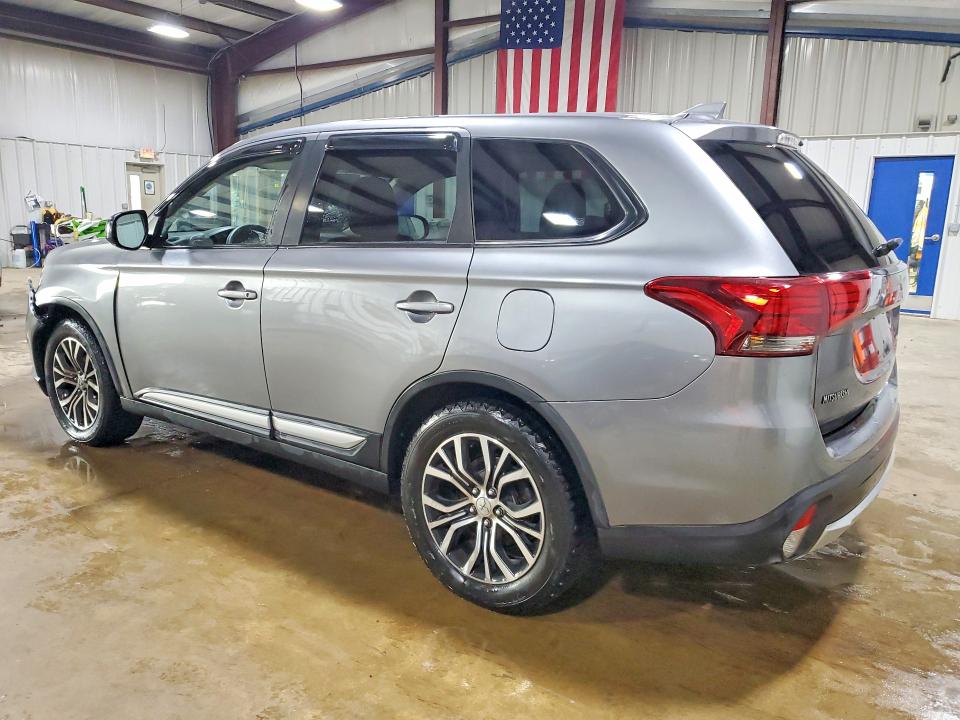 Aukcja sprzedaży 2018 Mitsubishi Outlander, vin: JA4AD2A32JJ001220, numer aukcji: 53216036