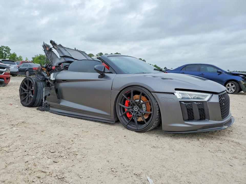Продажа на аукционе авто 2017 Audi R8, vin: WUAVACFX8H7904676, номер лота: 49613786