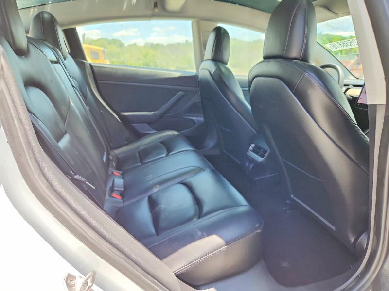 52556816 :رقم المزاد ، 5YJ3E1EA3MF857894 vin ، 2021 Tesla Model 3 مزاد بيع