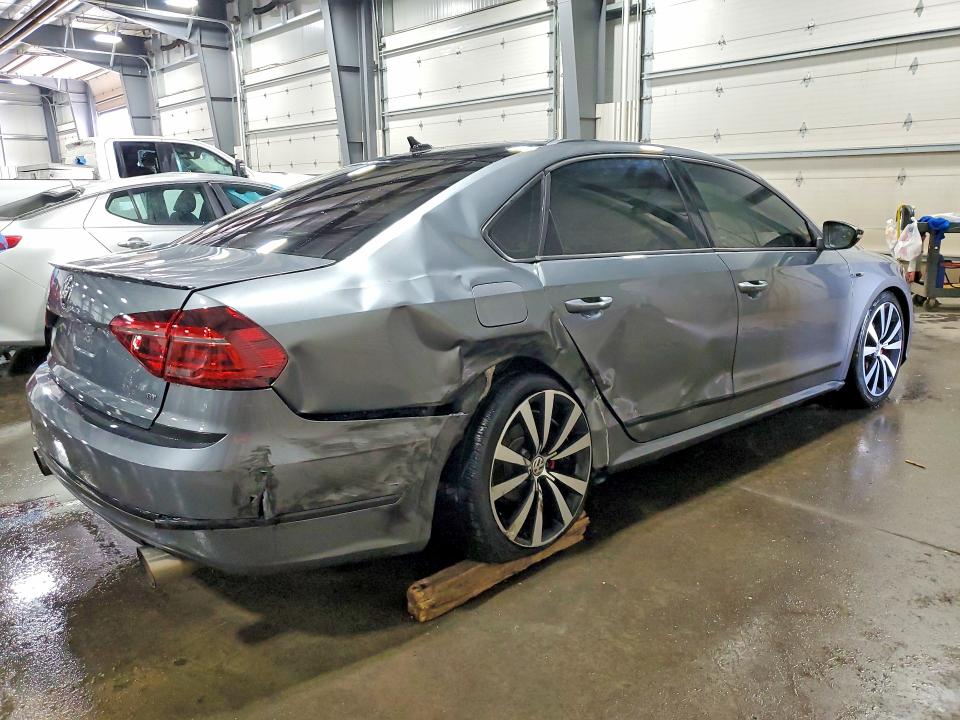 Aukcja sprzedaży 2018 Volkswagen Passat, vin: 1VWJM7A33JC033601, numer aukcji: 53323196